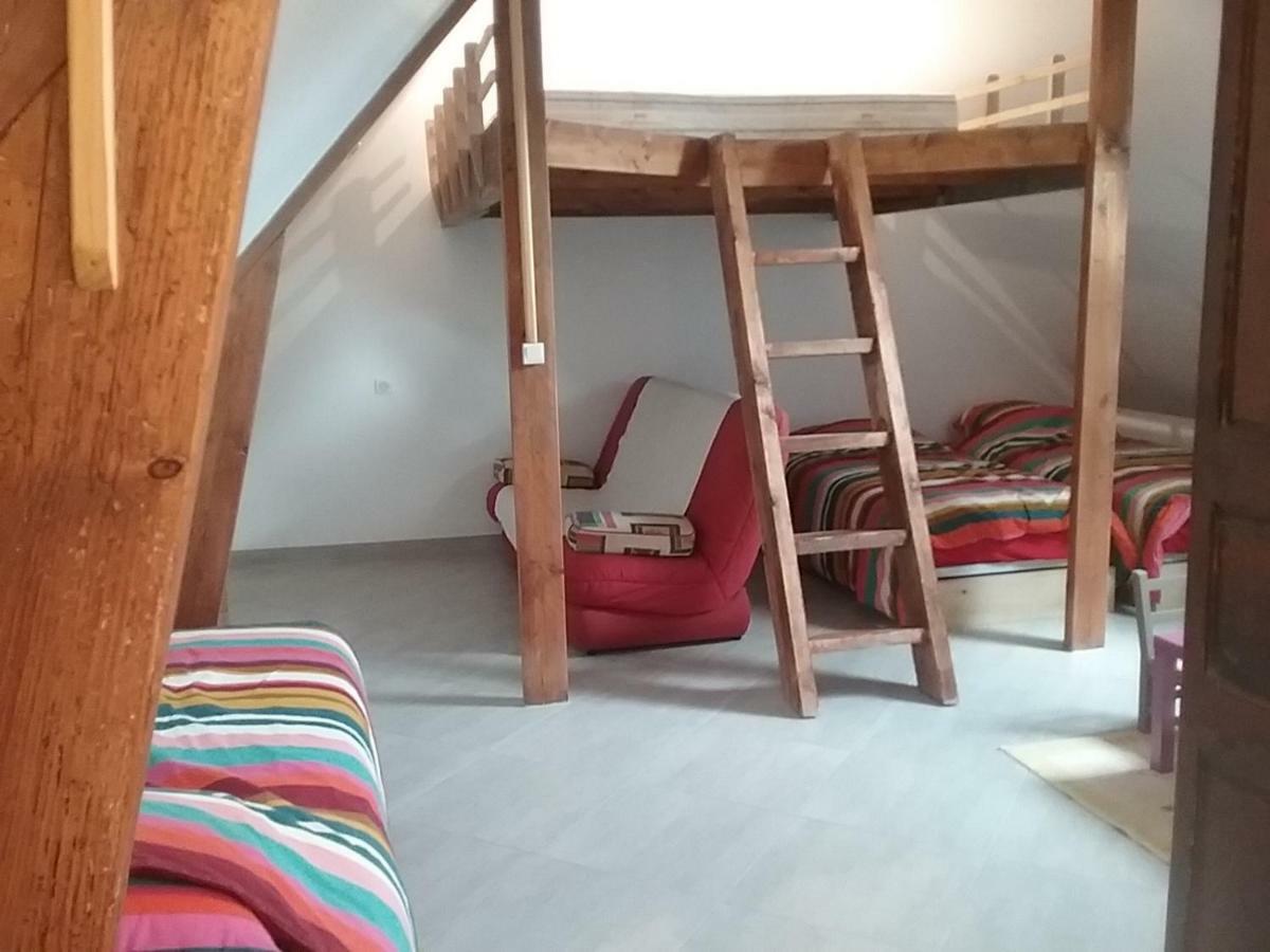 Cottage B2 Bazenville ภายนอก รูปภาพ